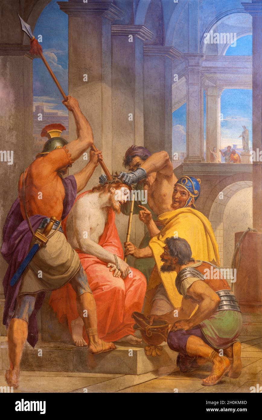 ROMA, ITALIA - 28 AGOSTO 2021: L'affresco dell'incoronazione con spine nella chiesa di San Girolamo dei Crationi di Pietro Gagliardi (1847-1852). Foto Stock
