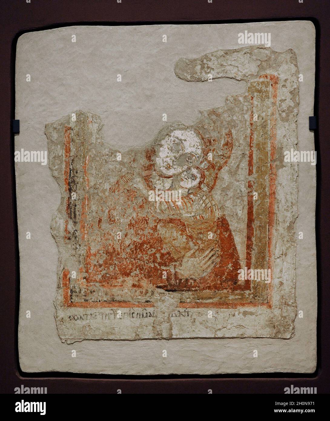 Madre di Dio col Bambino (Eleusa). Maria in una veste viola inchina la testa a Gesù e la abbraccia. Affresco. secoli xii-xiii. Parete orientale della sta Foto Stock