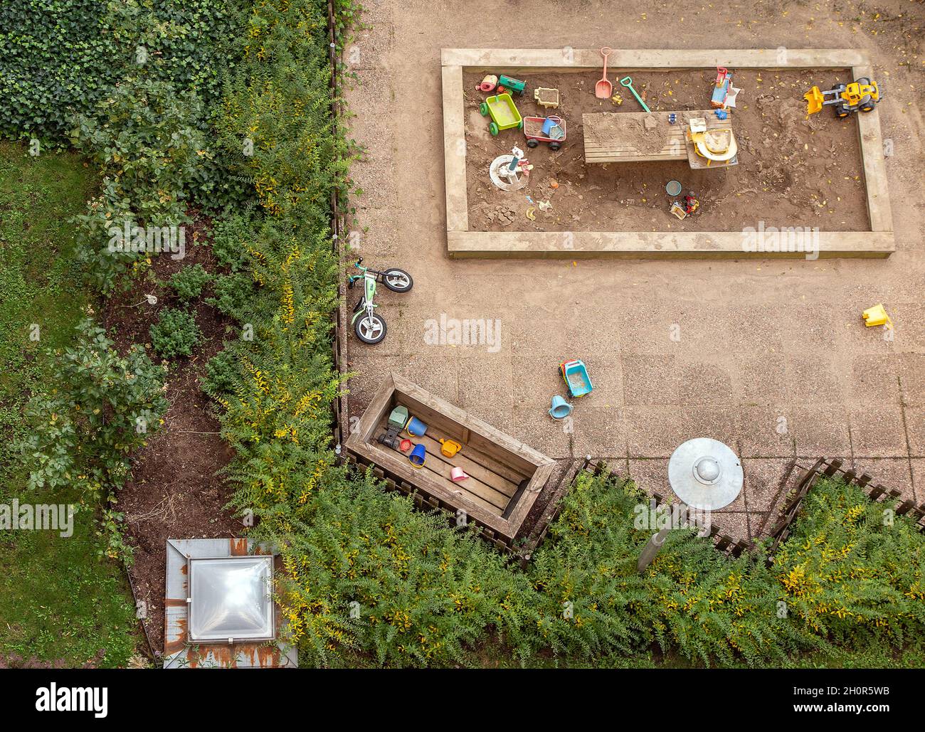 Pre-scuola Parco giochi buca di sabbia Foto Stock