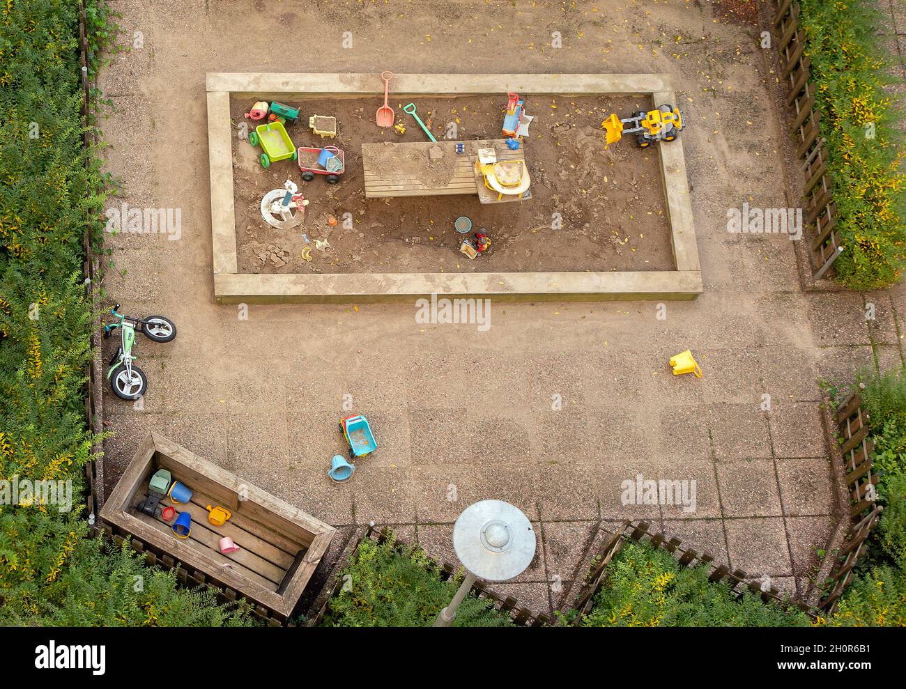 Pre-scuola Parco giochi buca di sabbia Foto Stock