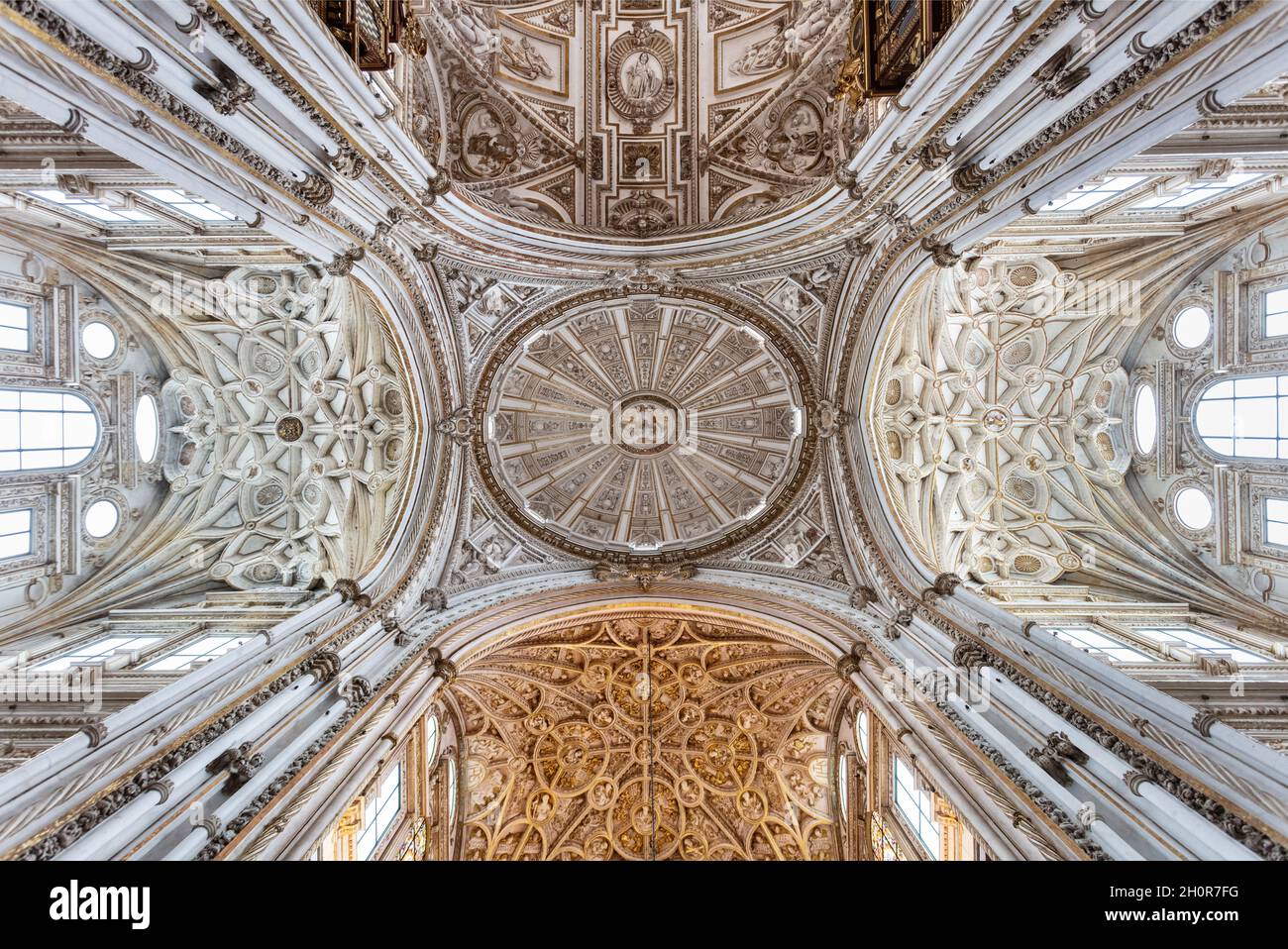 La Moschea-Cattedrale di Córdoba. Conosciuta anche come la Cattedrale di nostra Signora dell'Assunzione Foto Stock