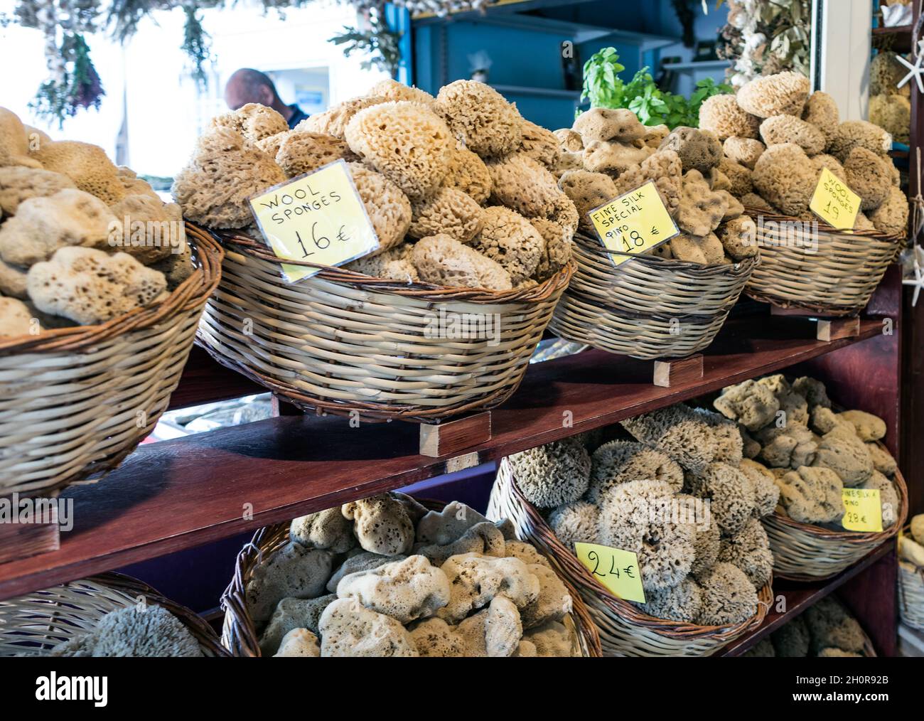 Sponge Shop a Symi Grecia Isole Greche Foto Stock