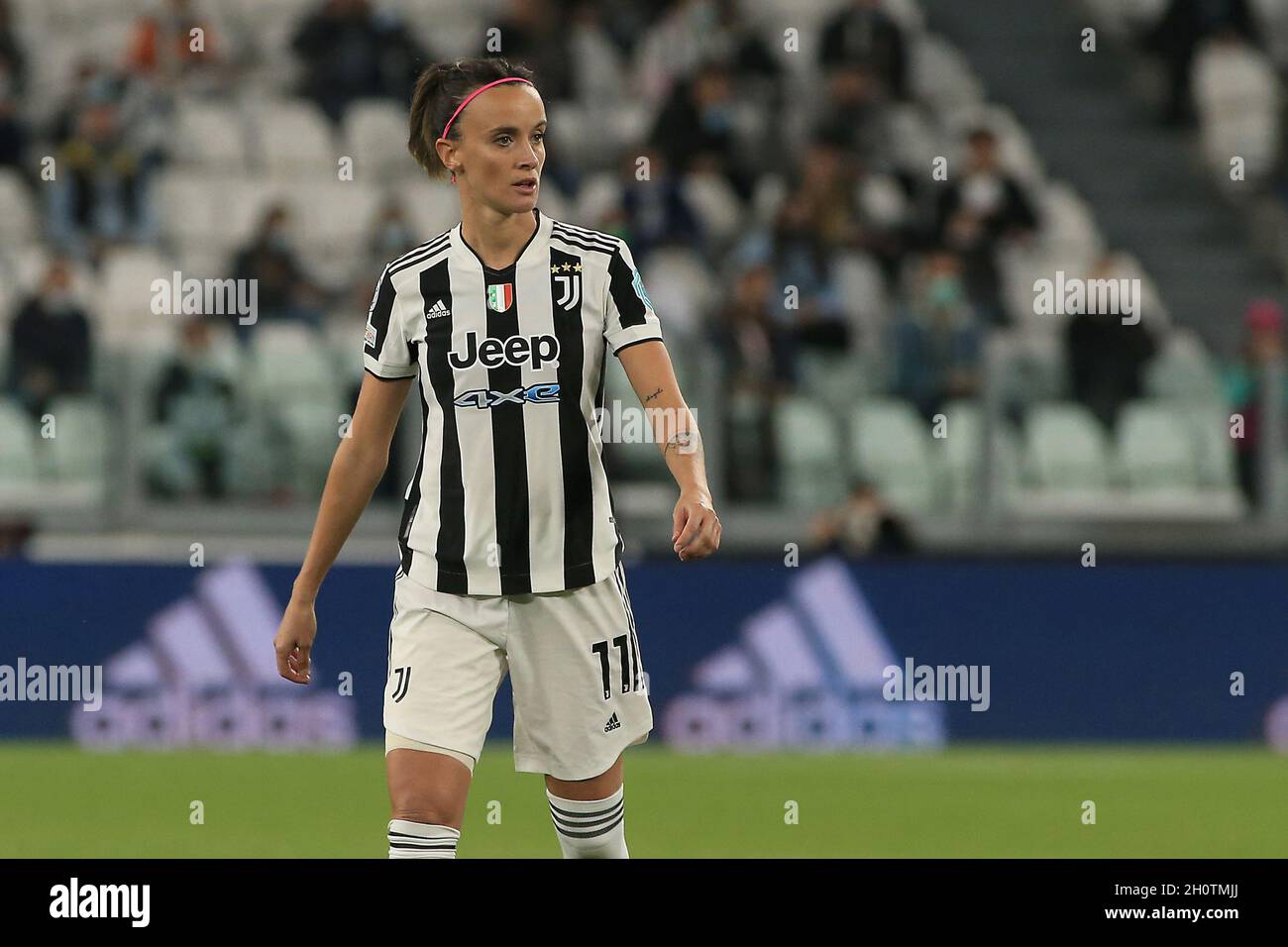 Torino, Italia. 13 ottobre 2021. Barbara Bonansea (Juventus FC Women) durante la Juventus FC vs Chelsea, UEFA Champions League Women Football match a Torino, Italia, Ottobre 13 2021 Credit: Independent Photo Agency/Alamy Live News Foto Stock