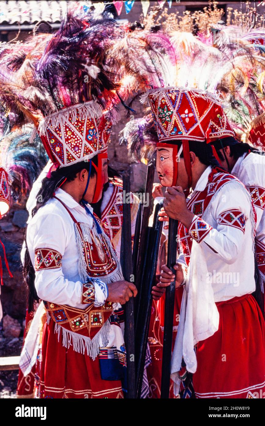 Mamacha Carmen festeggiamenti a Pisac, Valle Sacra di Cusco, Perù Foto Stock