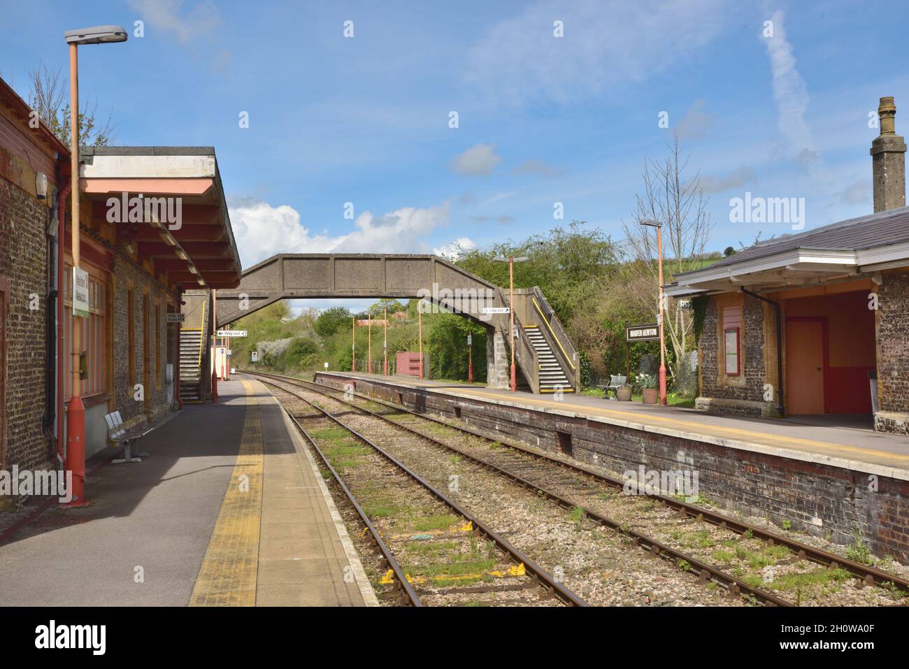 Maiden Newton stazione e ponte in cemento a Dorset Foto Stock
