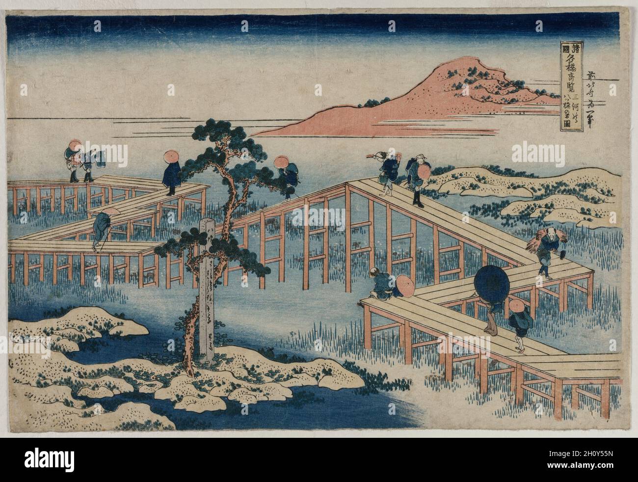 Un'antica immagine del ponte in otto parti nella provincia di Mikawa (dalla serie curiose vedute dei famosi ponti nelle Province), inizio 1830. Dopo Katsushika Hokusai (giapponese, 1760-1849). Stampa a blocchi di legno a colori; totale: 26.1 x 38.5 cm (10 1/4 x 15 3/16 pollici). Foto Stock