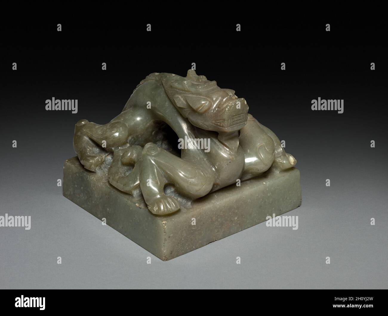 Guarnizione, XVIII secolo o più tardi. Cina, dinastia Qing (1644-1911). Jade ; Foto Stock