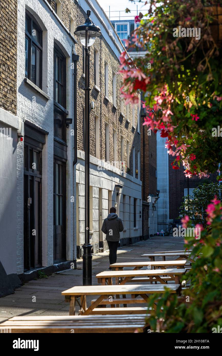 Middleton Place, un vicolo stretto a Marylebone, Londra, Inghilterra, Regno Unito Foto Stock