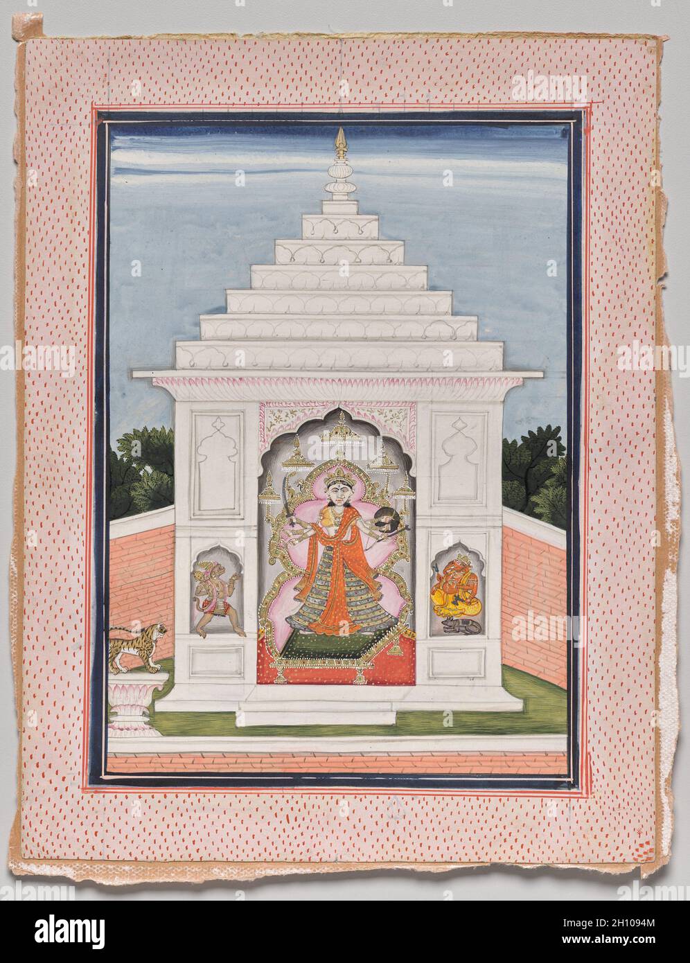 Santuario di Devi, c.. 1810. India settentrionale, Himachal Pradesh, regno di Pahari di Mandi. Tempera gengivale e oro su carta; 31.8 x 24.1 cm (12 1/2 x 9 1/2 pollici). Una dea guerriera a sei armi è intronata e consacrata, pronta a combattere per i suoi devoti. Le sue armi includono una spada, un disco, uno scudo, un arco e una freccia. Due divinità indù popolari la fiancheggiano come assistenti: La scimmia Hanuman e Ganesha a testa di elefante con il suo monte di ratto. Il veicolo della dea, la tigre, si alza in guardia su un piedistallo davanti al santuario. Foto Stock