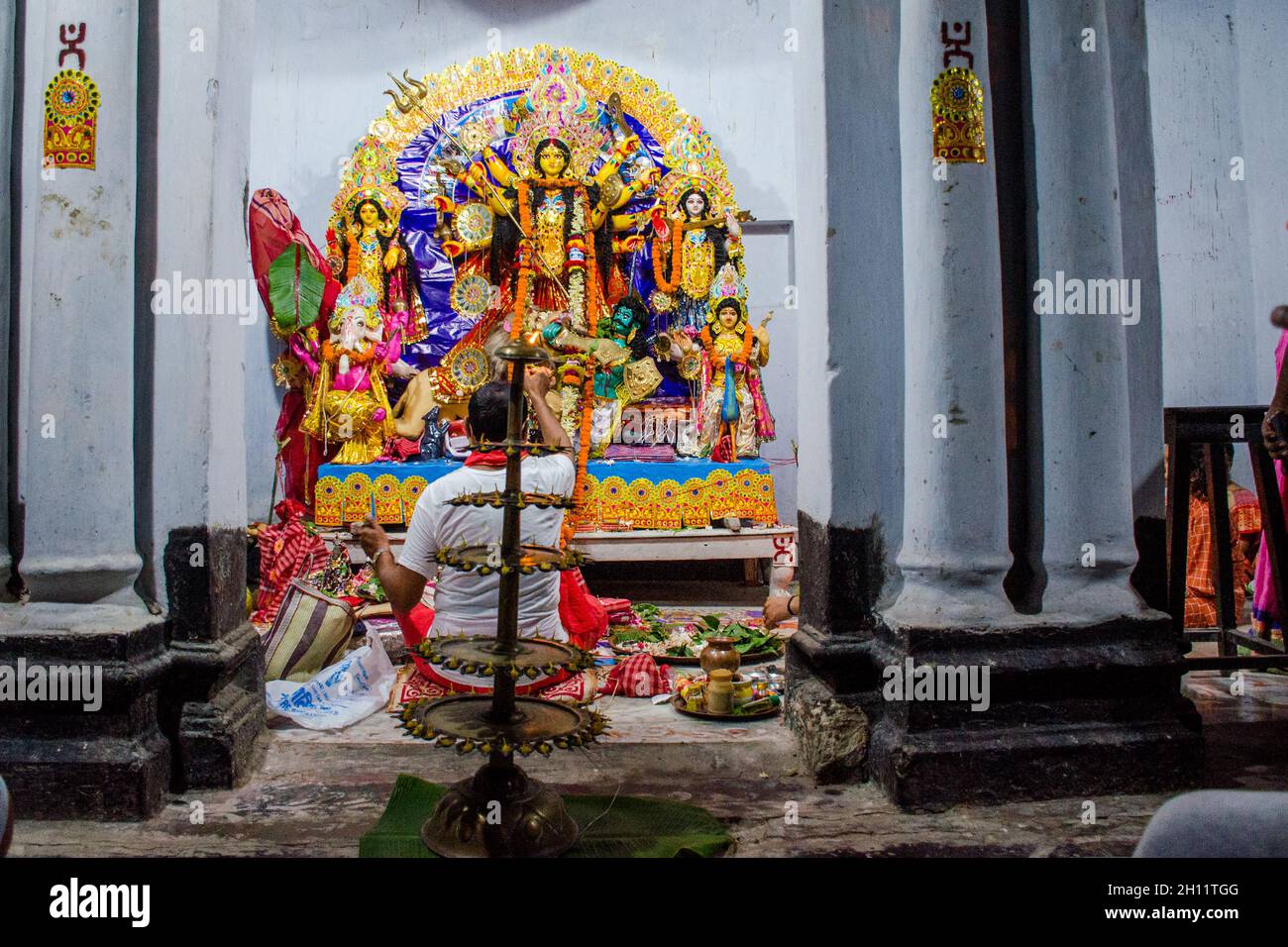 durga pujo sondhi pujo nella campagna occidentale bengala zaminars casa Foto Stock