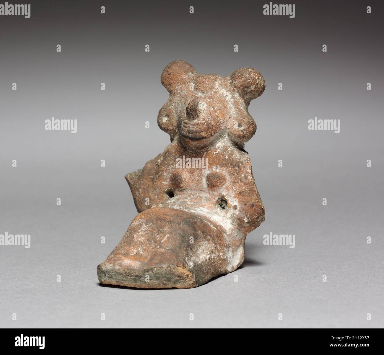 Figurina, 1325-1521. Messico, azteca, xiv secolo XVI secolo. La terracotta; complessivo: 6 cm (2 3/8 in.). Foto Stock