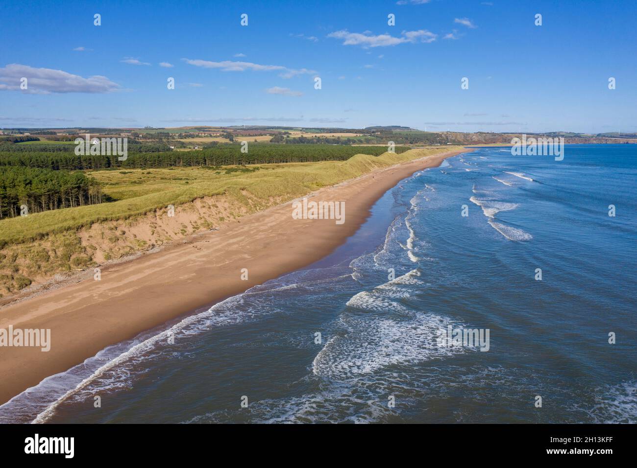Estremità nord della spiaggia di Montrose ad Angus, Scozia, guardando verso St. Cyrus e Aberdeenshire. Foto Stock