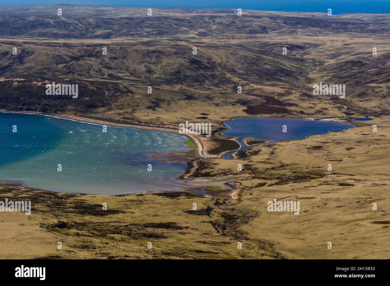 Una vista aerea dell'isola di Falkland Occidentale. Isole Falkland Foto Stock
