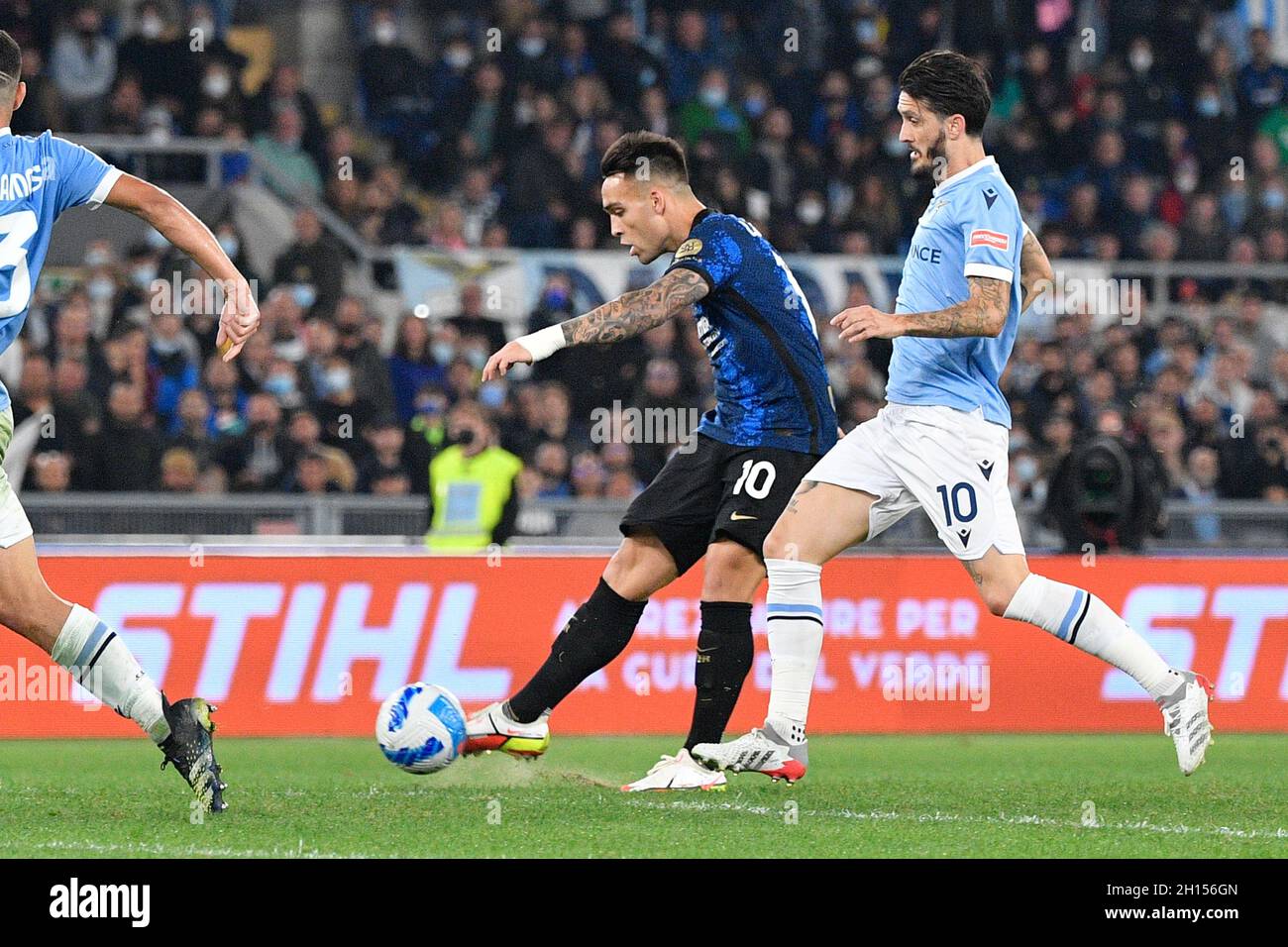 Martinez Lautaro (FC Inter) durante il Campionato Italiano di Calcio una partita 2021/2022 tra SS Lazio e FC Internazionale allo Stadio Olimpico di Roma il 2021 settembre. Foto Stock