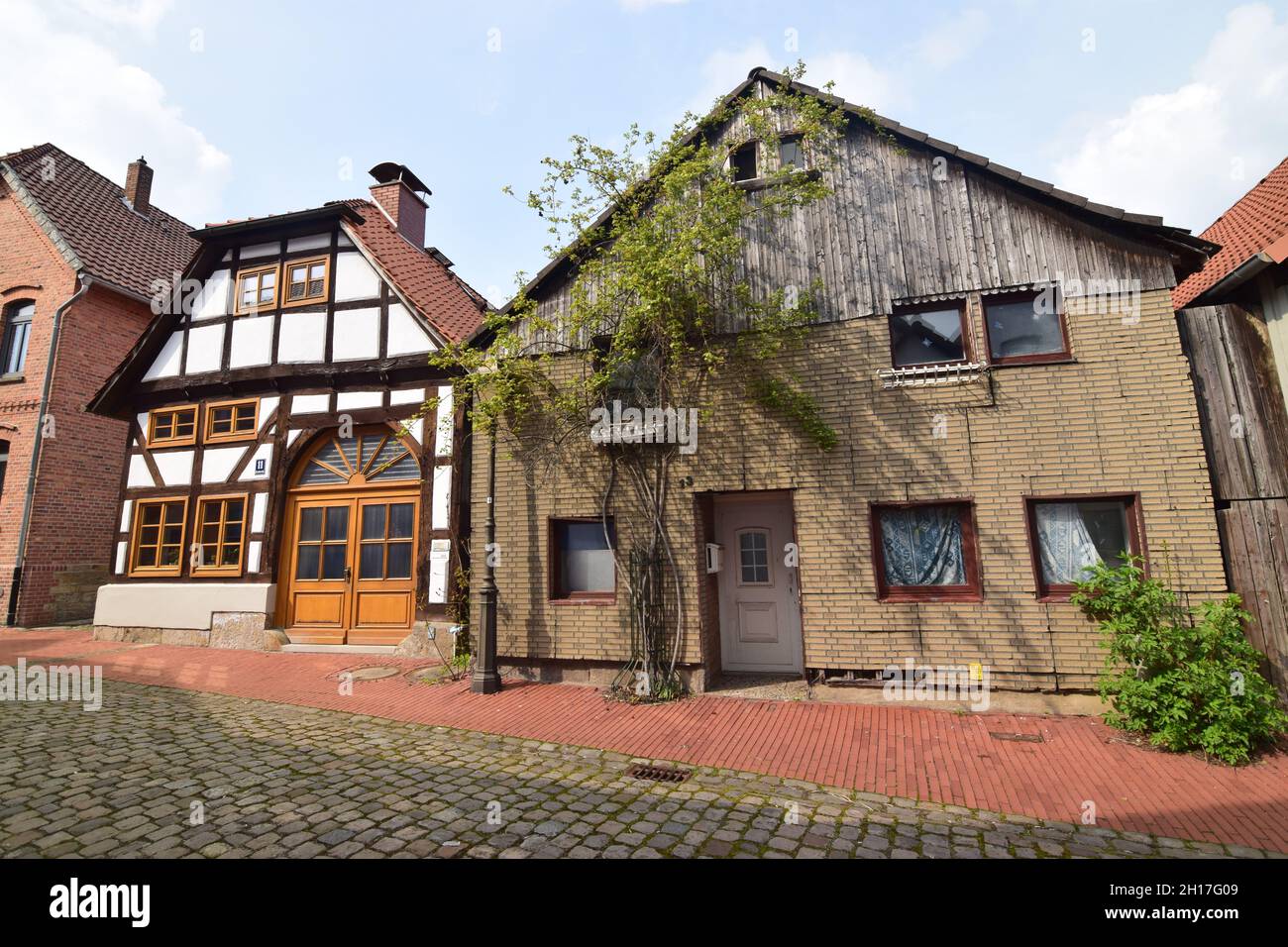 Case antiche nel centro storico di Obernkirchen Foto Stock