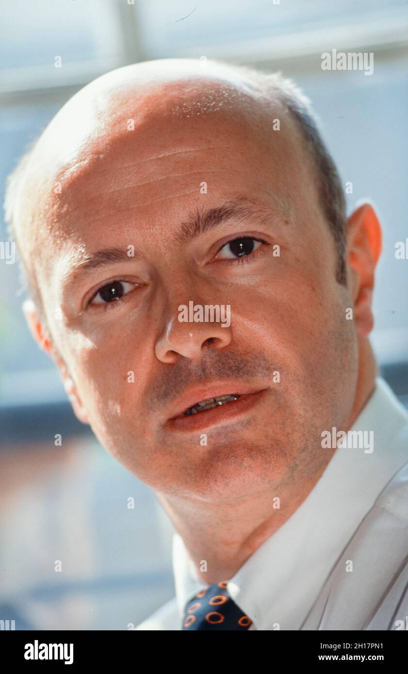 Christian Saout, 'rinnovato come membro del collegio HIS (alta Autorità della salute) e presidente della Commissione sociale e medico-sociale (SMC) il 1 giugno 2020. Nel 19-81 è stato assistente di servizio sociale nei ministeri delle poste e delle telecomunicazioni e della cultura e della comunicazione. È stato iscritto alla sezione sociale del Consiglio di Stato e relatore alla Commissione nazionale per la salute e i prezzi sociali e alla Commissione nazionale per i diritti d'asilo. Appello amministrativo, Christian Saout, è stato presidente DEGLI AIUTANTI, che ha presieduto dal 1998 al 2007. Foto Stock