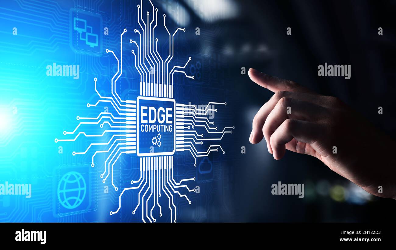 Elaborazione all'avanguardia tecnologia IT moderna su schermo virtuale. Foto Stock