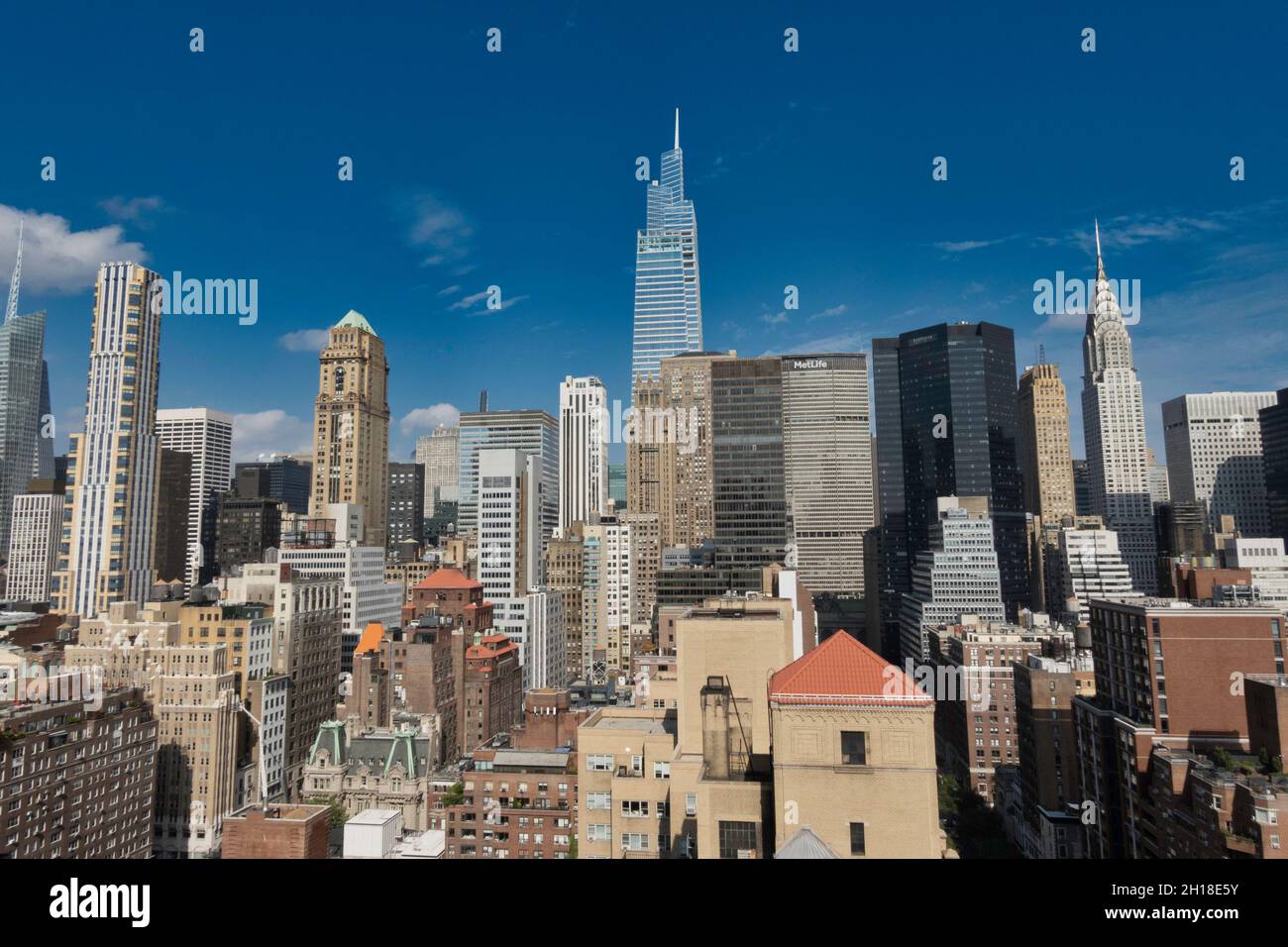 Skyline di Midtown Manhattan con uno Vanderbilt, New York 2021 Foto Stock