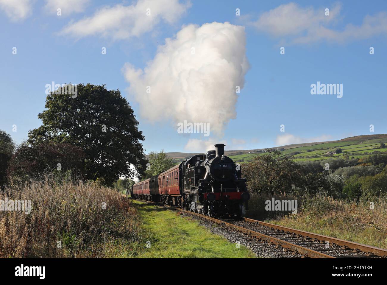 La visita dal Mid Hants, 41312 parte da Irwell vale su 15.10.21 durante la gala di East Lancs. Foto Stock