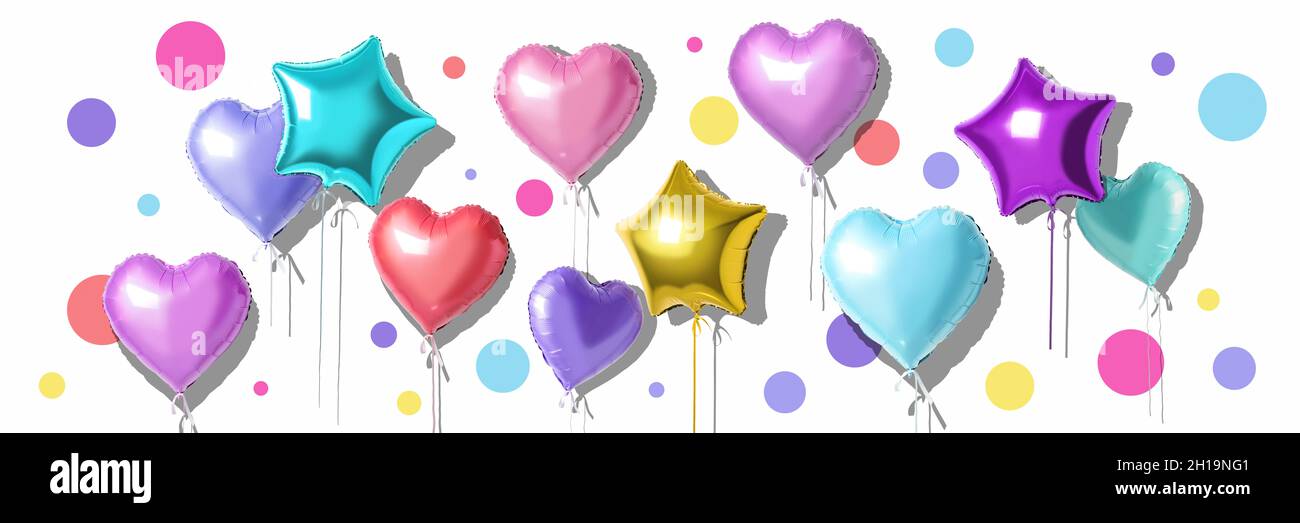 Palloncini colorati con lamina d'aria, isolati su sfondo bianco. Concetto di festa d'amore. Minimo sfondo di festa. Foto Stock