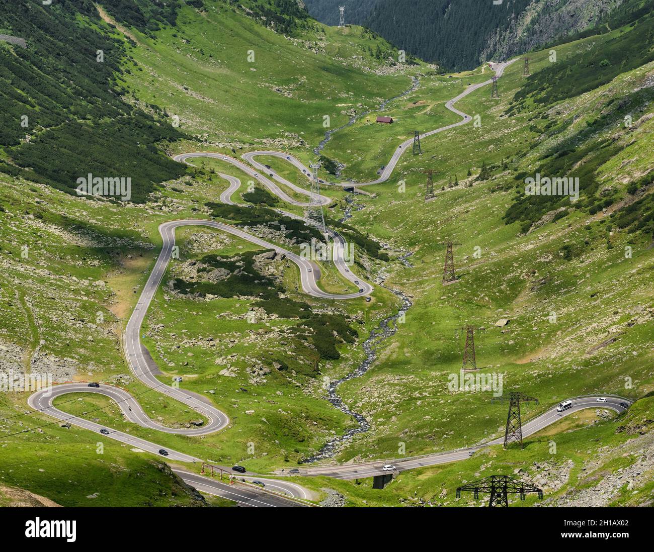 Famoso paesaggio stradale Transfagarasan in estate, Romania Foto Stock