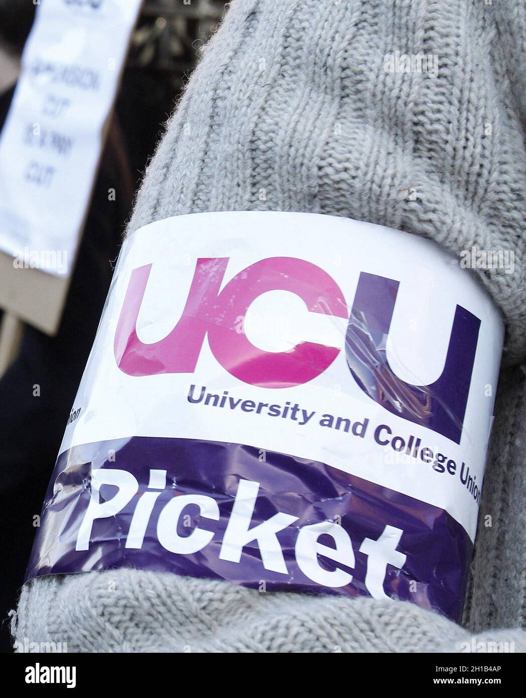 File photo datato 23/03/11 di una banda ARM University and College Union (UCU). Nelle prossime settimane i membri dell'Università e dell'Unione del Collegio (UCU) voteranno per decidere se lanciare una campagna di azione industriale, che potrebbe estendersi fino al nuovo anno se la fila bloccata rimane irrisolta. Data di emissione: Lunedì 18 ottobre 2021. Foto Stock