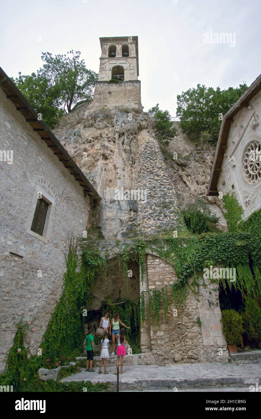 Abbazia di S. Eutizio, gente, Preci, Perugia, Umbria, Italia, Europa Foto Stock