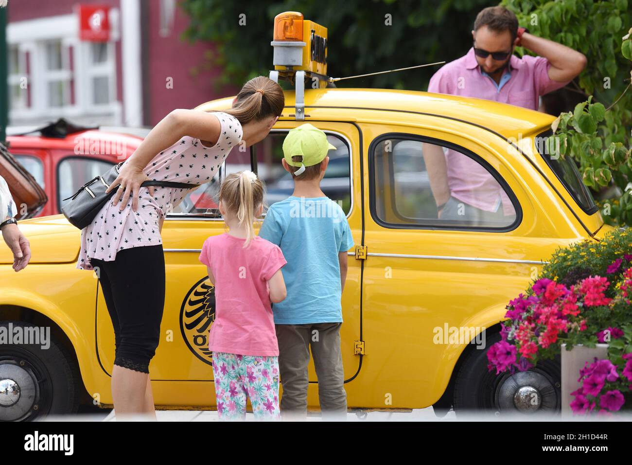 Der Steyr-Puch 500 guerra ein Kleinstwagen der Puch-Werke. In Österreich wurde das Auto im Volksmund „Pucherl“ genannt. Die Karrosserie Stammte vom itali Foto Stock