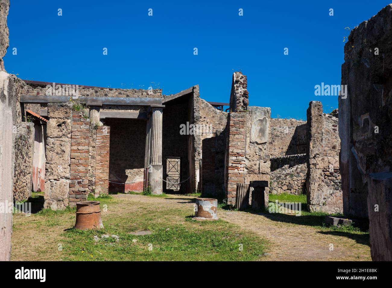 POMPEI, ITALIA - APRILE 2018: Casa di Romolo e Remo nell'antica città di Pompei Foto Stock