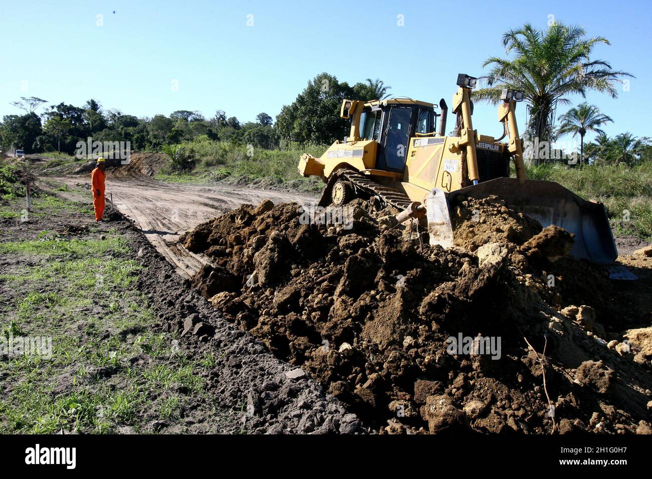 Ipiau, bahia / brasile - 10 agosto 2011: Lavoratori sono visti durante la costruzione di Ferrovia Integração Oeste Leste - Fiol - nel comune di i Foto Stock