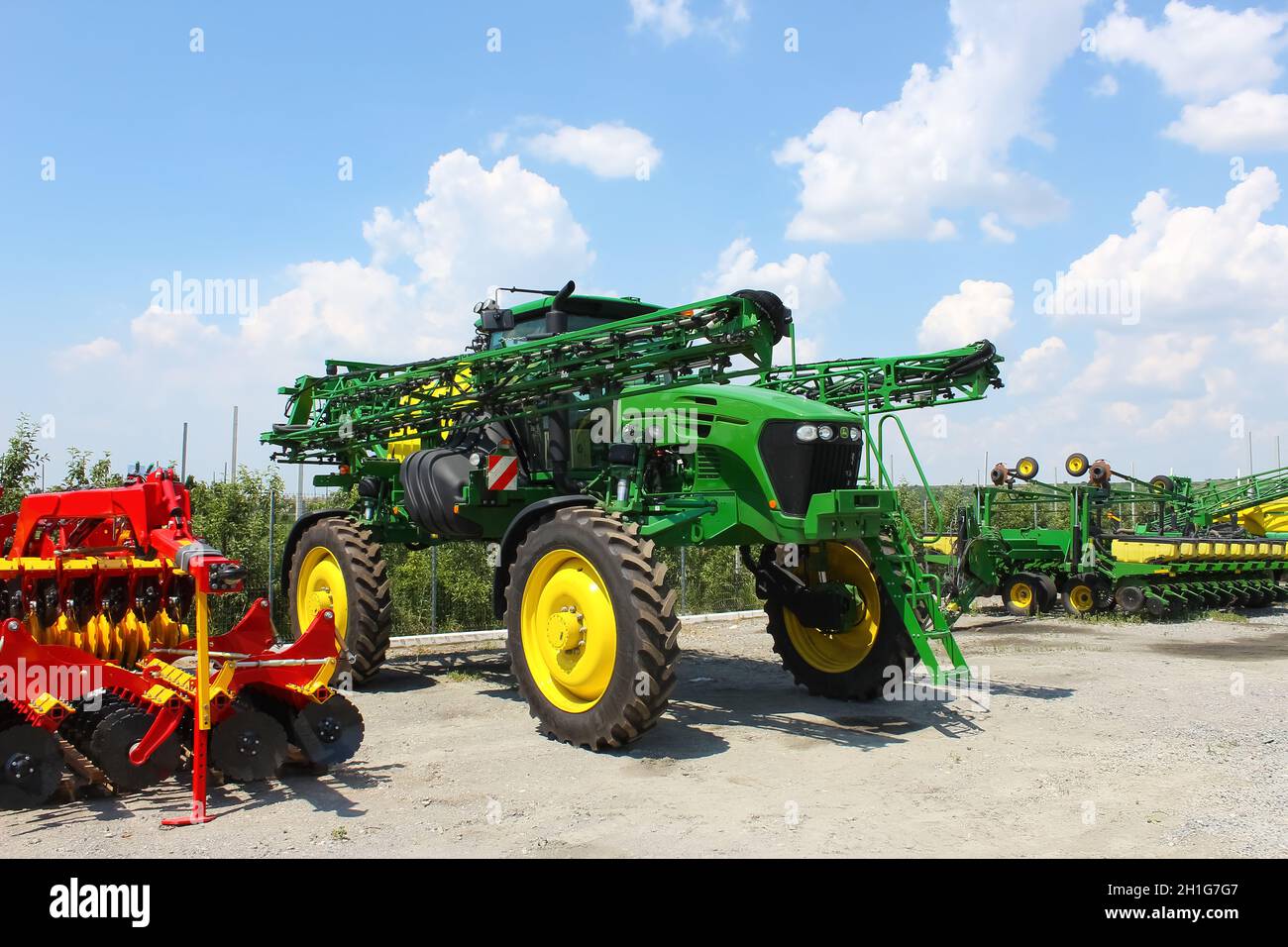 L'irroratrice semovente. Il concetto agricolo, agricolo Foto Stock