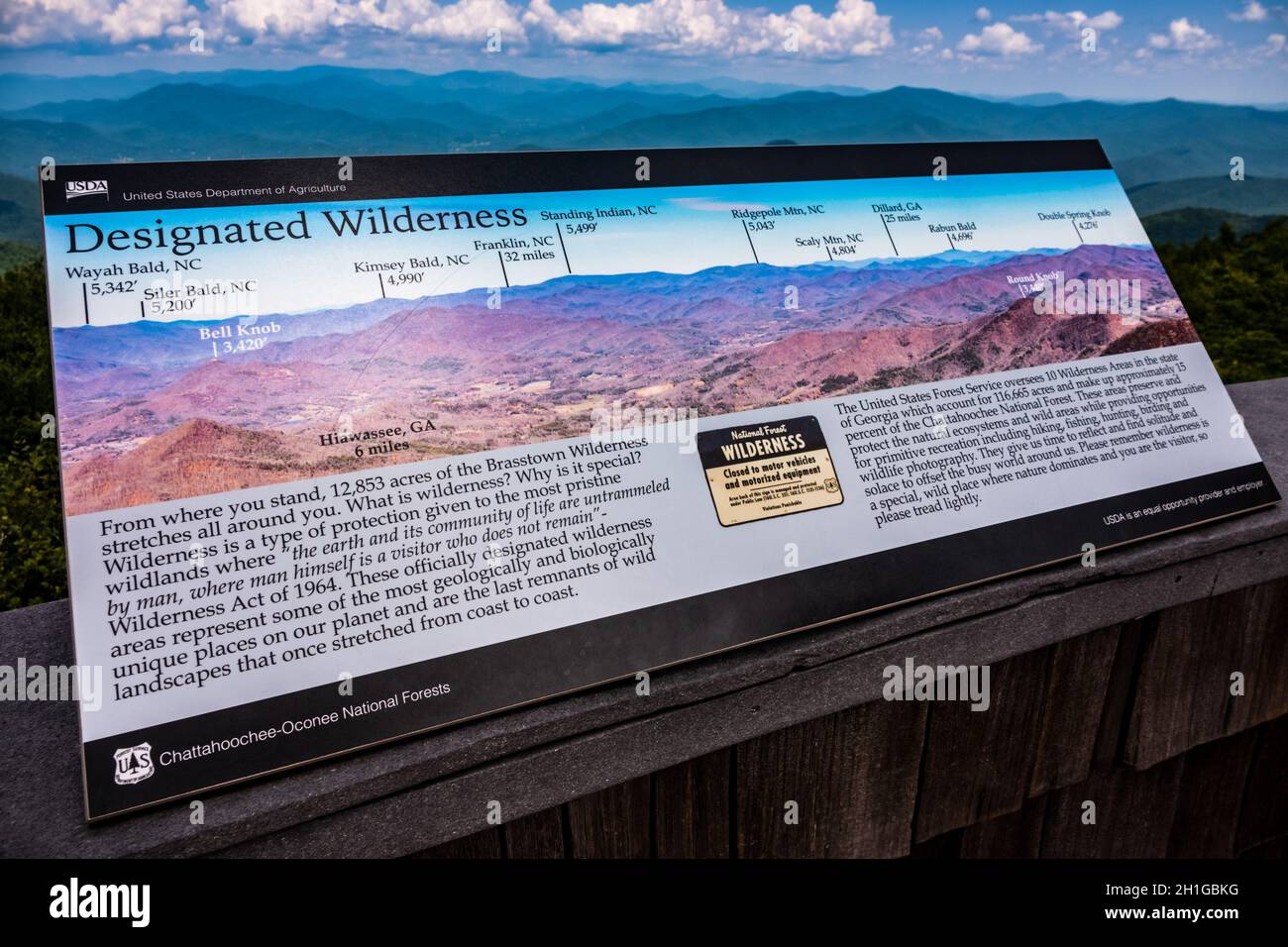 Brasstown Bald Mountain Observation Platform Hiawassee GA signage Designed Wilderness Foto Stock