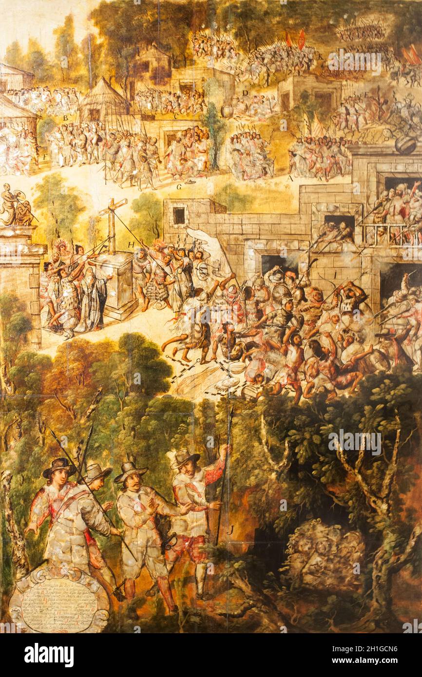 Lotta tra nativi e spagnoli, e la scoperta di un tesoro da parte di quattro spagnoli. Set di dipinti di Los enconchados sulla conquista dell'Impero azteco. Muse Foto Stock