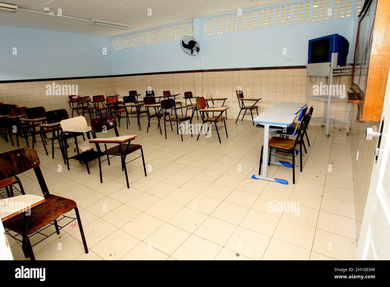 itabuna, bahia / brasile - 12 aprile 2012: Un'aula vuota è vista in una scuola pubblica nella città di Itabuna, durante uno sciopero degli insegnanti. Foto Stock