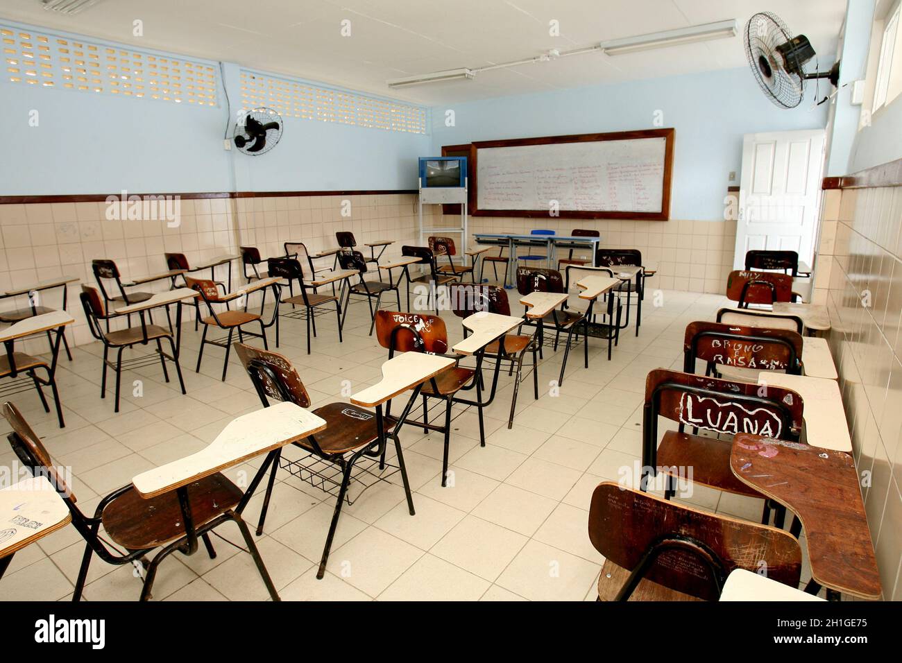 itabuna, bahia / brasile - 12 aprile 2012: Un'aula vuota è vista in una scuola pubblica nella città di Itabuna, durante uno sciopero degli insegnanti. Foto Stock