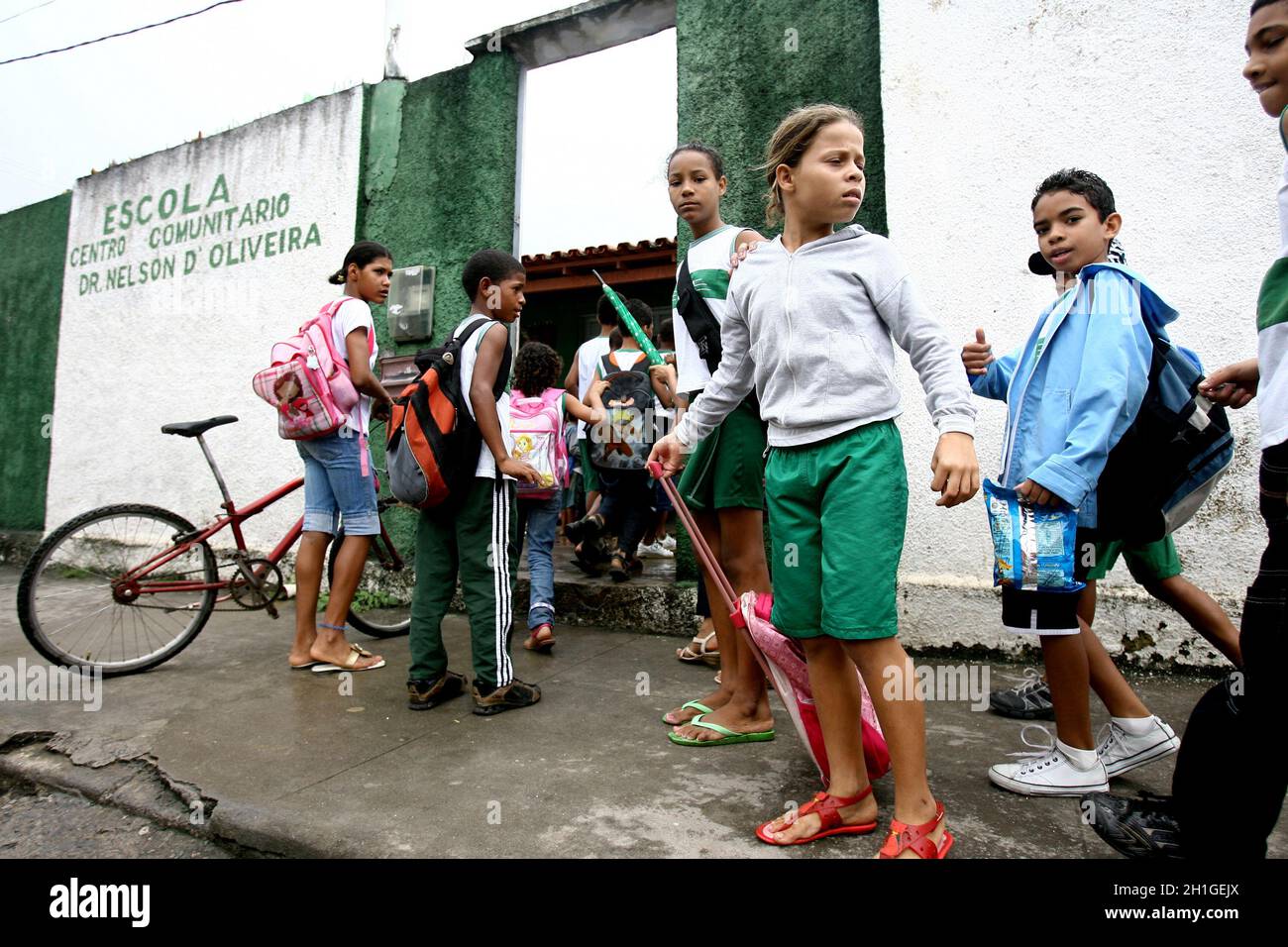 ilheus, bahia / brasile - 26 luglio 2011: Gli studenti delle scuole pubbliche sono visti nei patii delle scuole nella città di Ilheus. Foto Stock