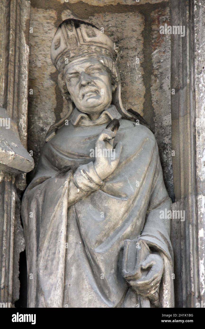 Saint Alode statua, Saint Germain l'Auxerrois chiesa, Parigi Foto Stock