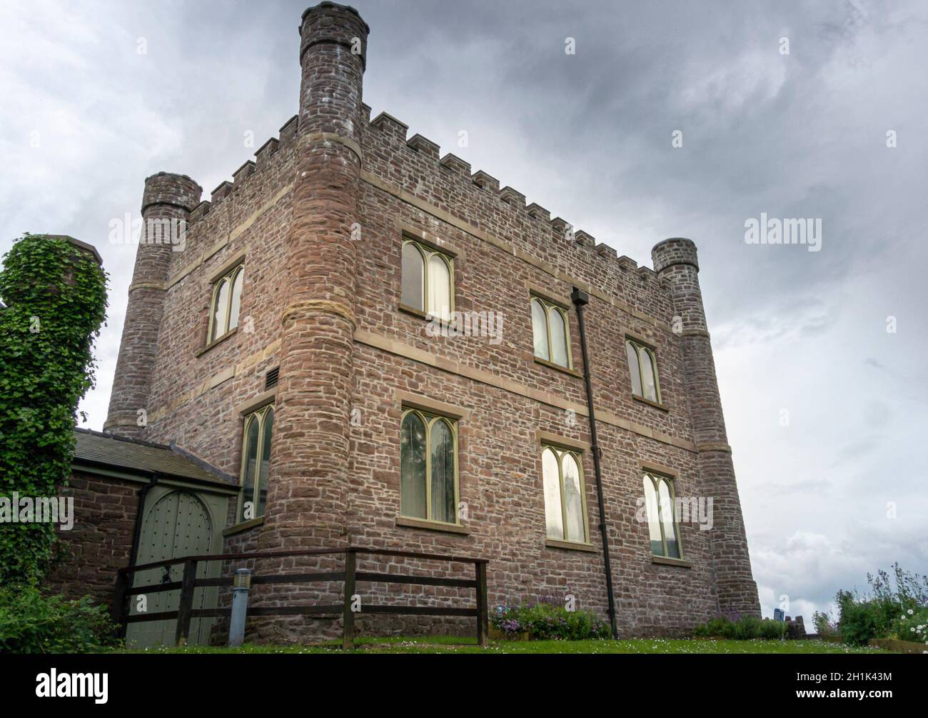 Mill Street torre del castello di Abergavenny, Galles, Regno Unito Foto Stock