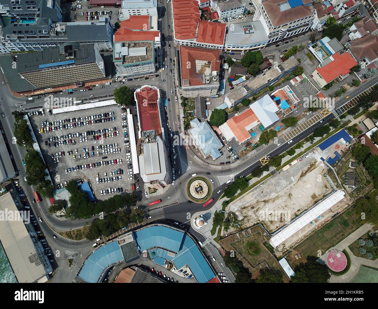 Georgetown, Penang/Malaysia - Mar 17 2020: Veduta aerea rotonda alla Torre dell'Orologio Jubilee. Foto Stock