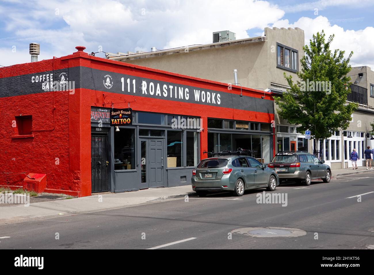 111 Roasting Works, struttura di tostatura e produzione per Firecreek Coffee Co. Più centro di formazione e laboratorio per il caffè. Flagstaff, Arizona, Stati Uniti. Foto Stock