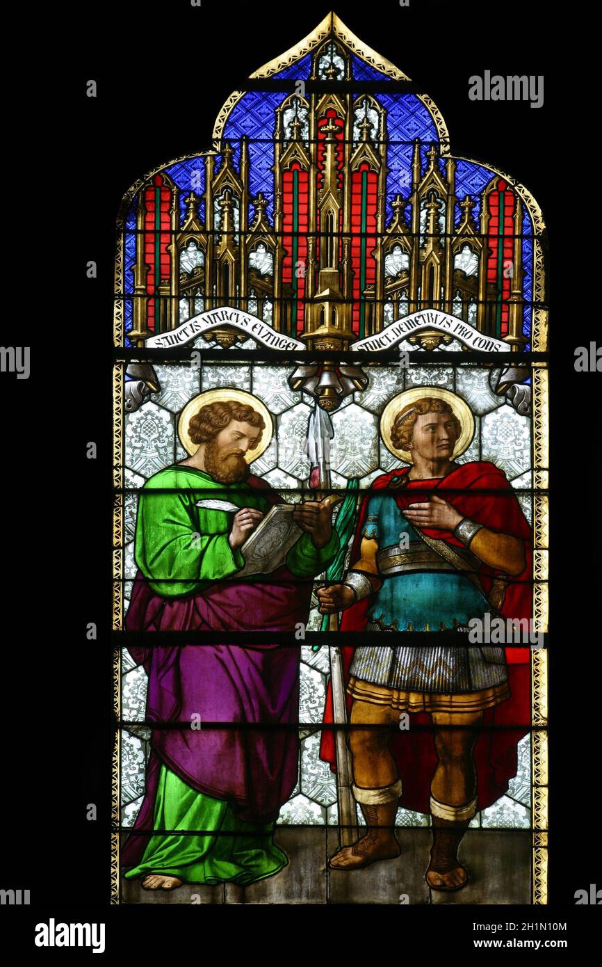 San Marco e San Demetrio, vetrate nella cattedrale di Zagabria Foto Stock