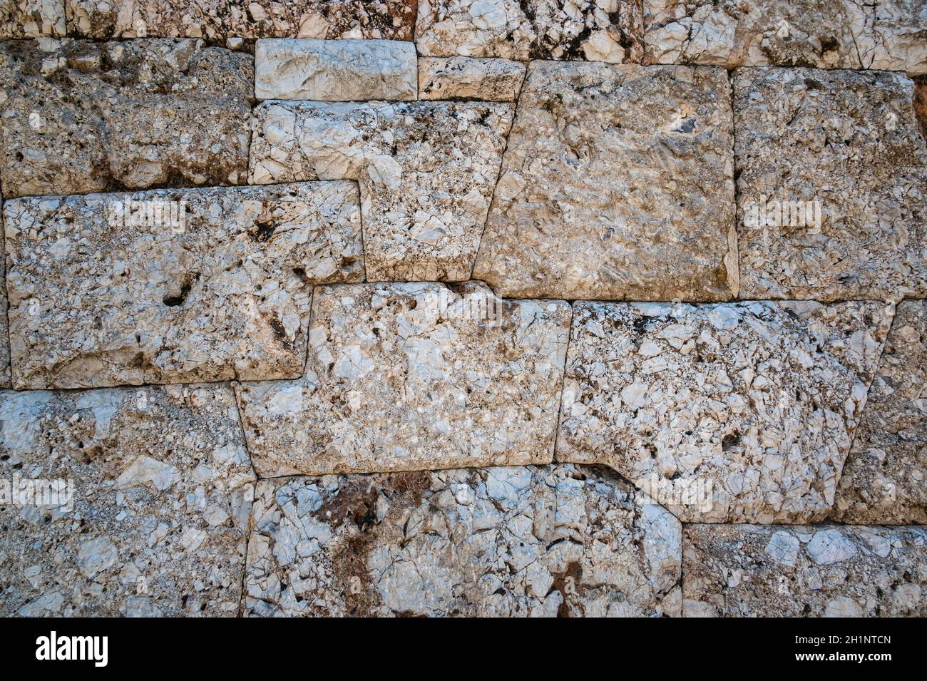 Antica parete di marmo nel Kerameikos, Atene, Grecia Foto Stock