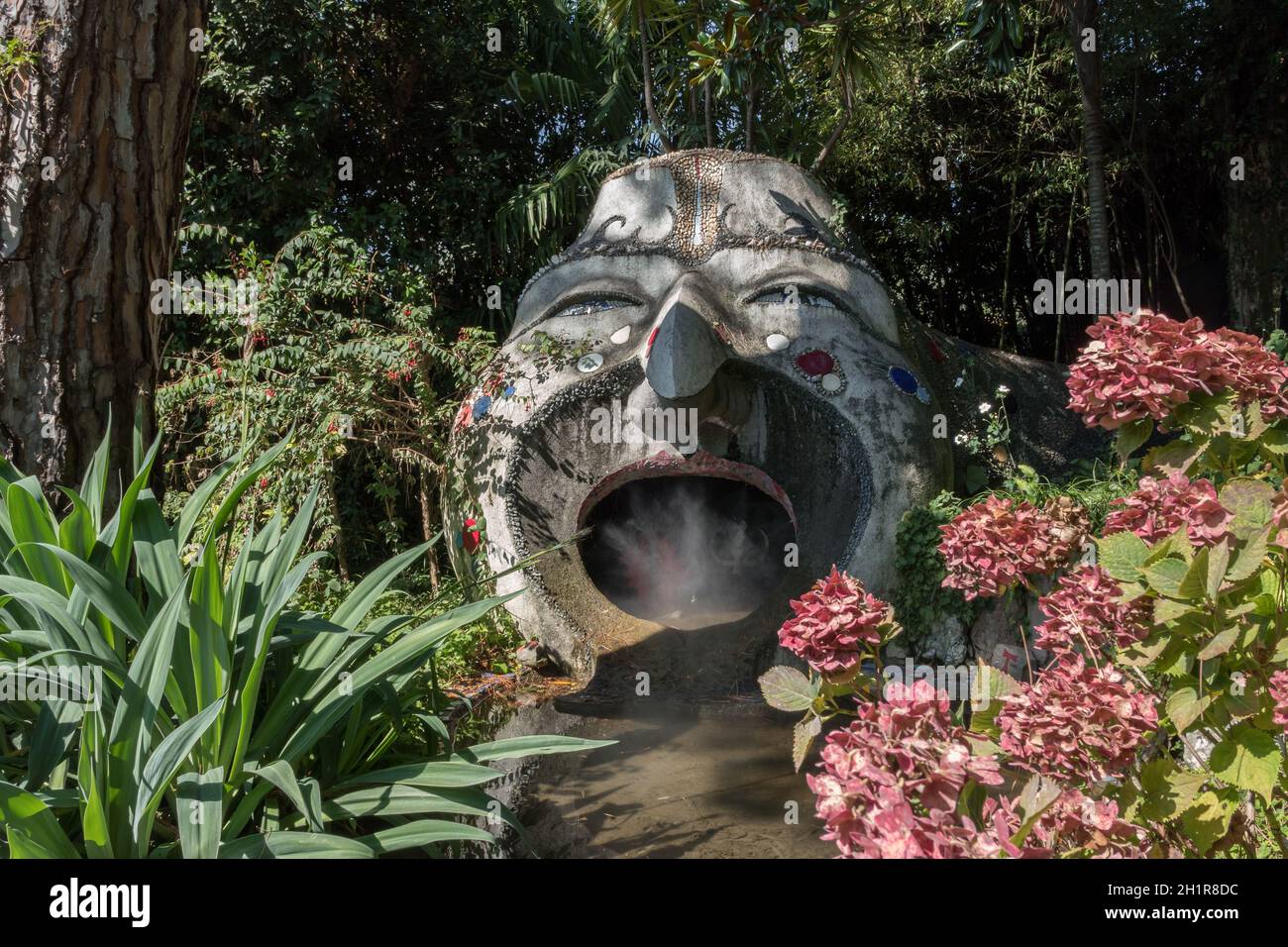 Giardino botanico André Heller. Gardone Riviera (BS), ITALIA - 25 agosto 2020 Foto Stock