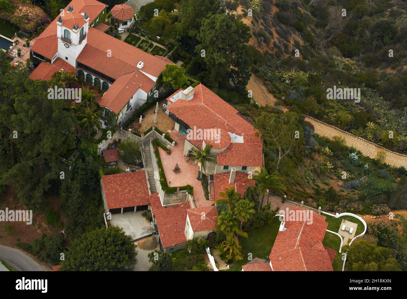 Ex casa di Madonna e gangster anni '30 Bugsy Siegel, e utilizzato nel film Beverly Hills Cop), Hollywood Hills, Los Angeles, California, Stati Uniti d'America - aereo. Foto Stock