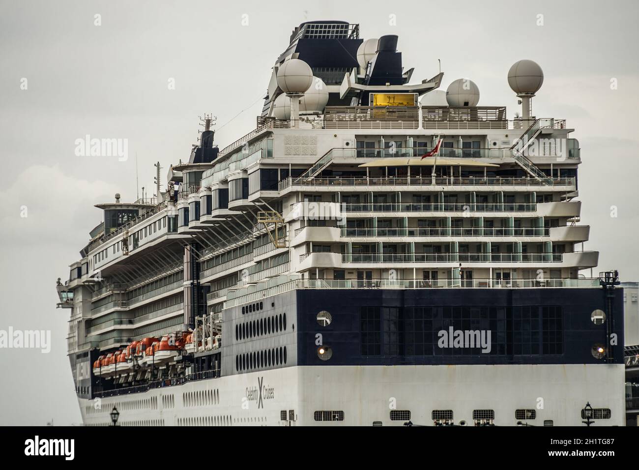 Rivestimento di lusso (Celebrity Millennium). Luogo di tiro: Yokohama-città prefettura di kanagawa Foto Stock