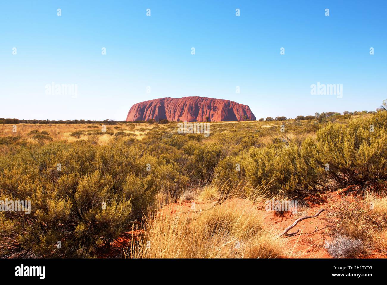 Uluru (Ayers Rock), Northern Territory, Australia, settembre 2018. Questa imponente struttura geologica è il più grande monolito di roccia del mondo. È al Foto Stock