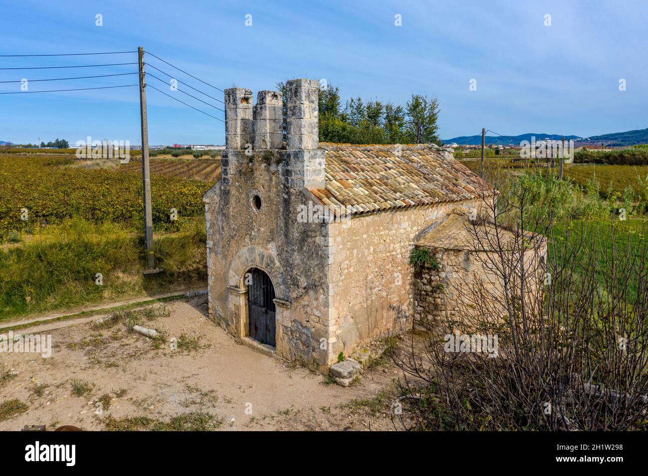 Capella de Santa Maria dels Horts, comune di Vilafranca del Penedes, un patrimonio culturale di interesse locale, risalente al 10 ° secolo. Spagna Foto Stock