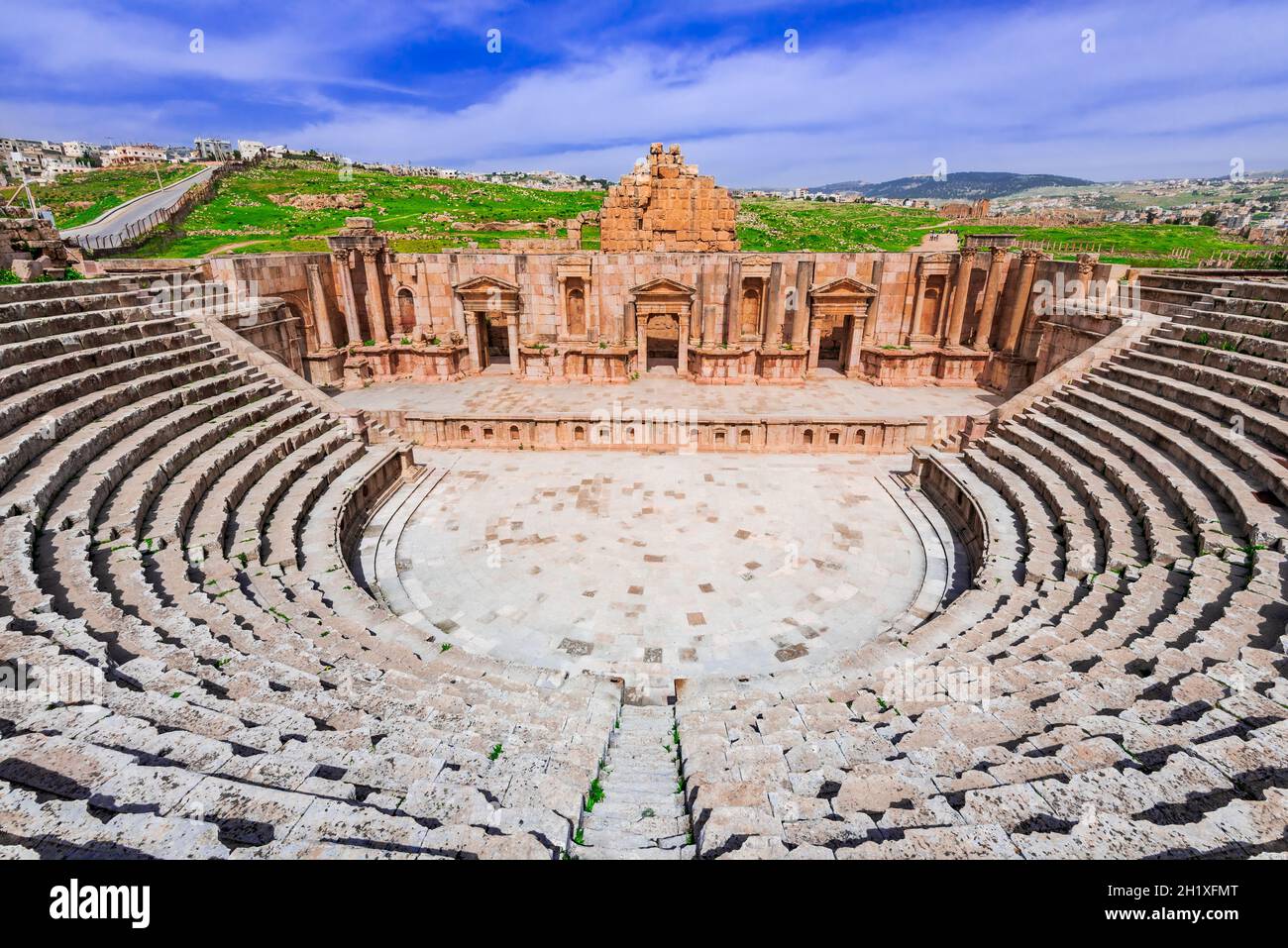 Jerash, Giordania - Vista panoramica delle rovine romane, antica città dell'Impero Romano di Gerasa Foto Stock