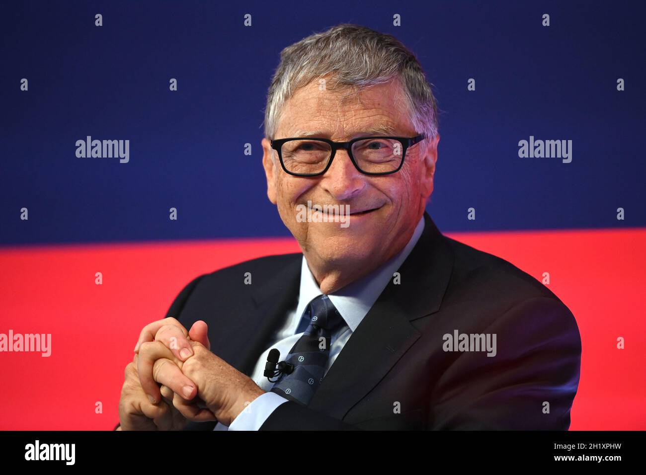 Bill Gates parla durante il Global Investment Summit al Science Museum di Londra. Data foto: Martedì 19 ottobre 2021. Foto Stock