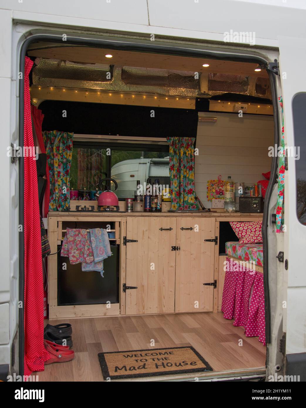 Renault Master Self Build Camper Conversion Foto Stock Renault Master Self Build Camper Conversion Foto Stock